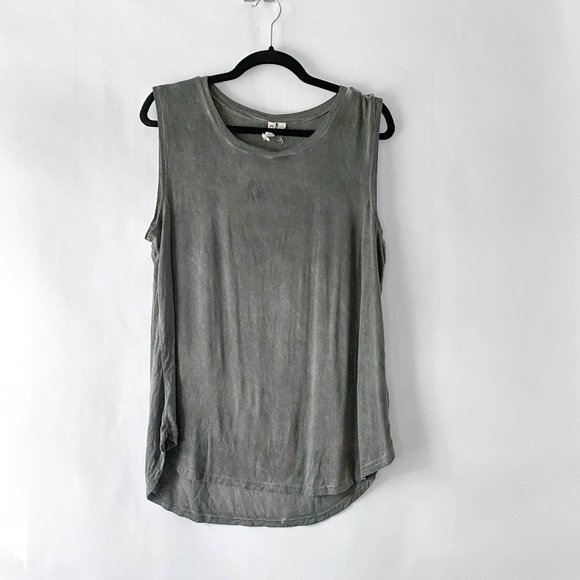 Cable and Gauge Distressed Ultrasoft Tank - Picture 2 of 8